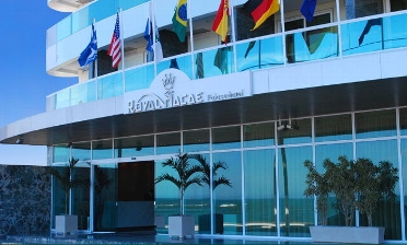 royal-macae-fachada